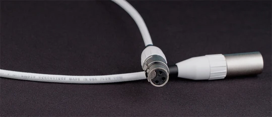 สาย XLR แบบบาลานซ์ Superconductor V ของ JPS Labs